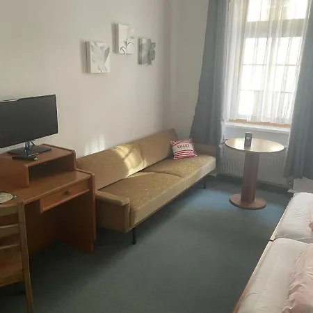 Altes Brauhaus Hotel *